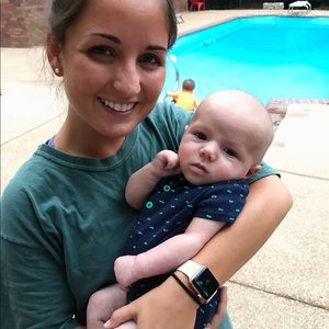 Meet your Posher, Kayla